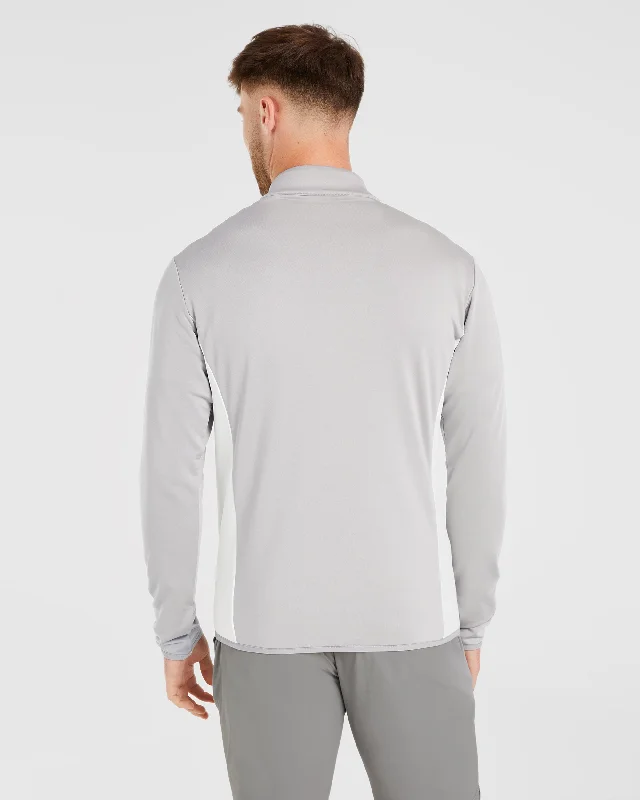 Performance 1/4 Zip Pullover - Grey