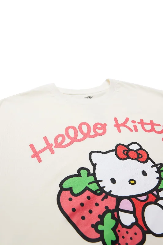 6788-34642475-hello-kitty-stawberry-graphic-relaxed-tee