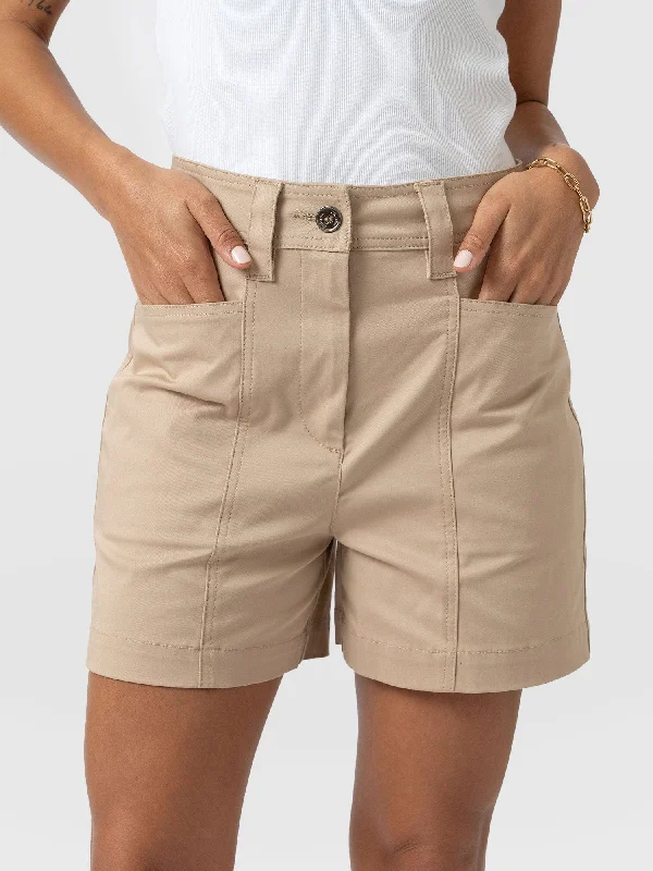 cargo-short-beige