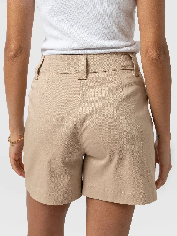 cargo-short-beige