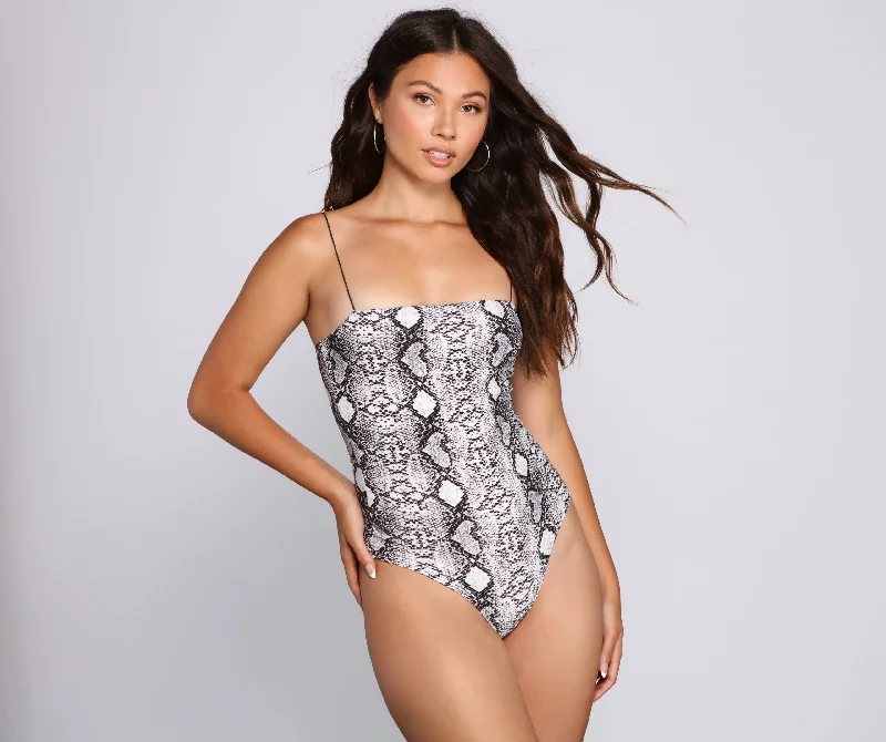 casually-fierce-snake-print-bodysuit-060013511010