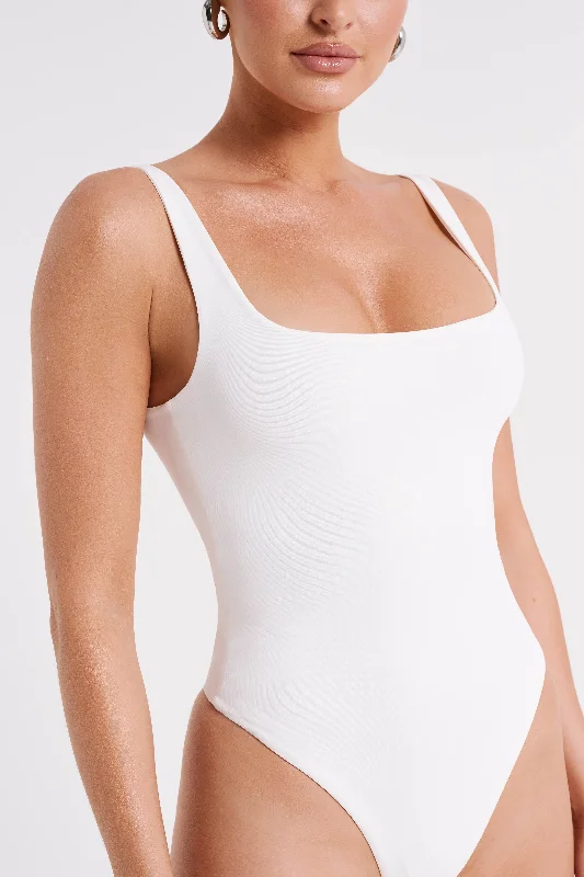 charlie-recycled-scoop-neck-bodysuit-white