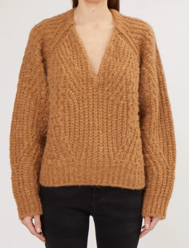 idala-sweater-in-camel