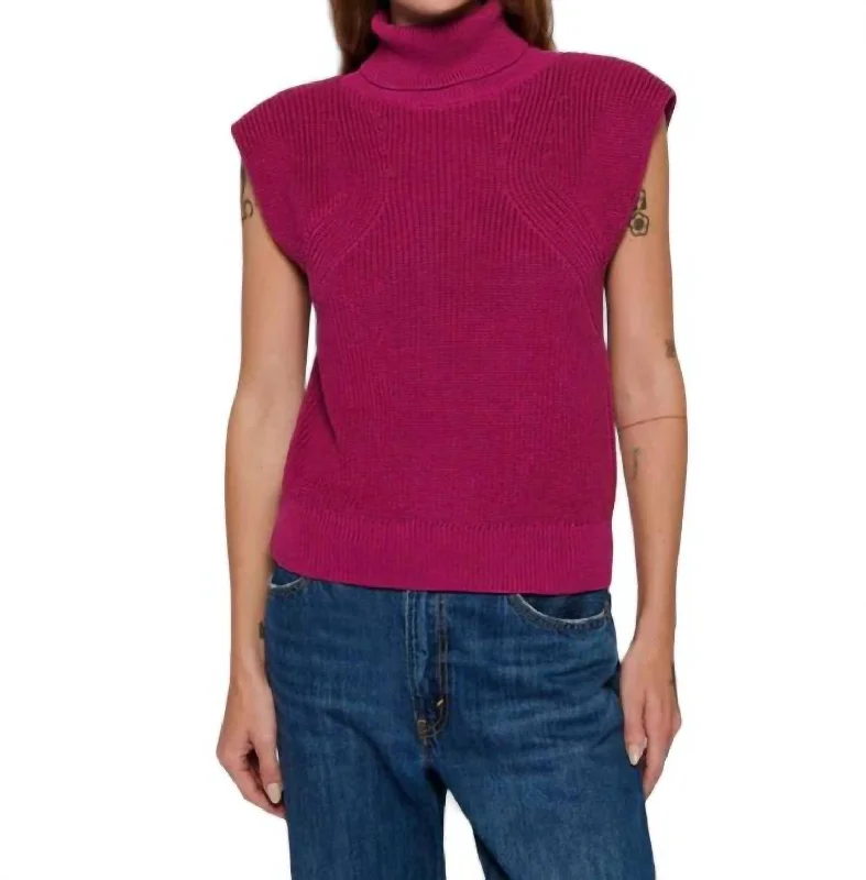 Isha Oversized Sleeveless Sweater In Magenta