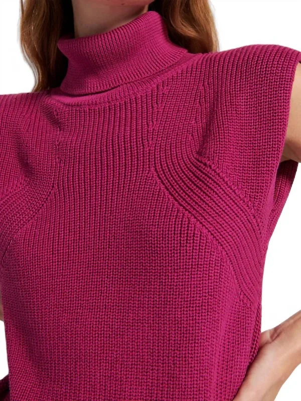 isha-oversized-sleeveless-sweater-in-magenta