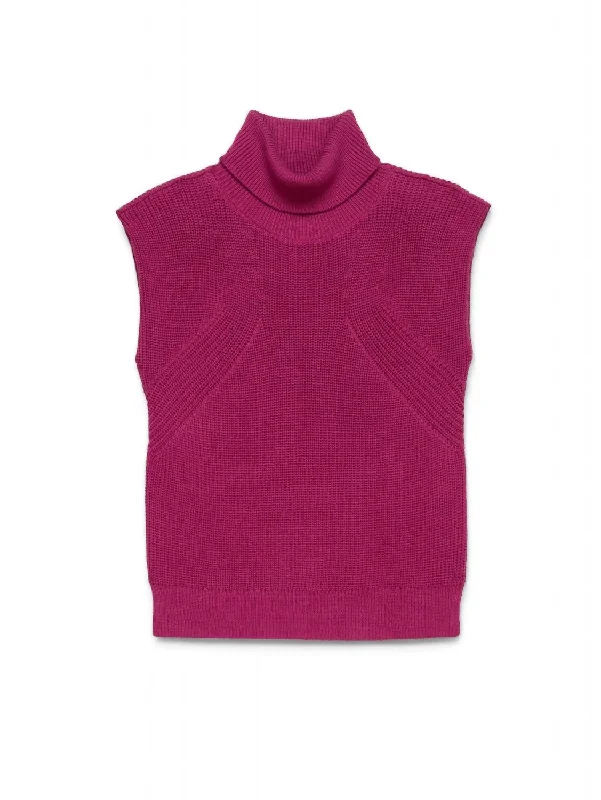 isha-oversized-sleeveless-sweater-in-magenta