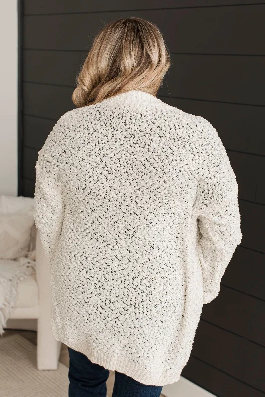 movie-date-popcorn-knit-cardigan-ivory