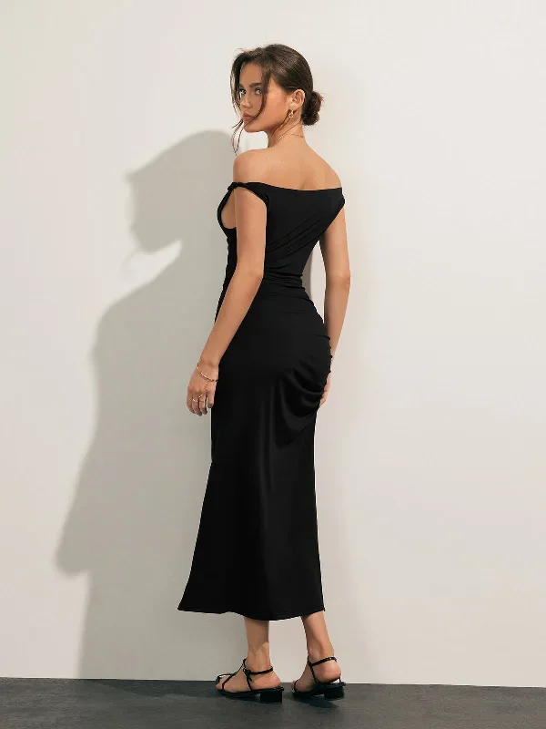 off-shoulder-pleated-long-dress