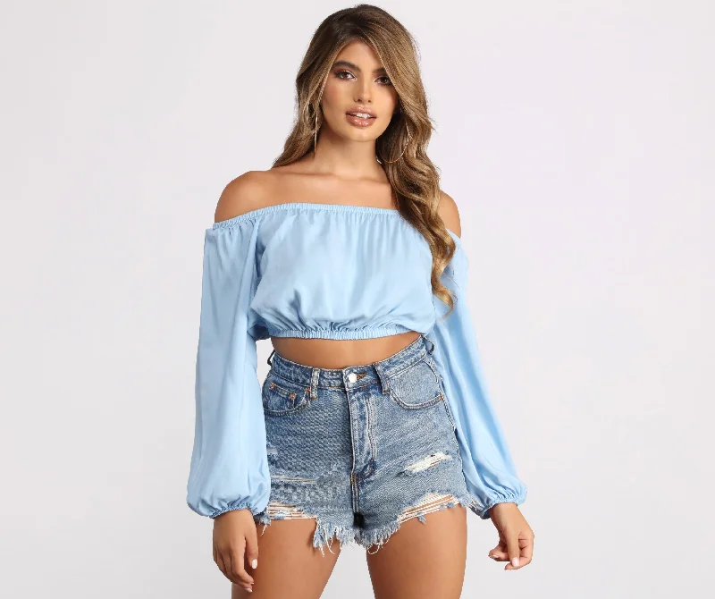 off-the-shoulder-long-sleeve-crop-top-060030861100