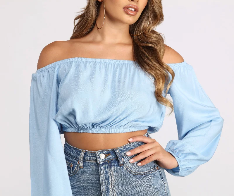 off-the-shoulder-long-sleeve-crop-top-060030861100