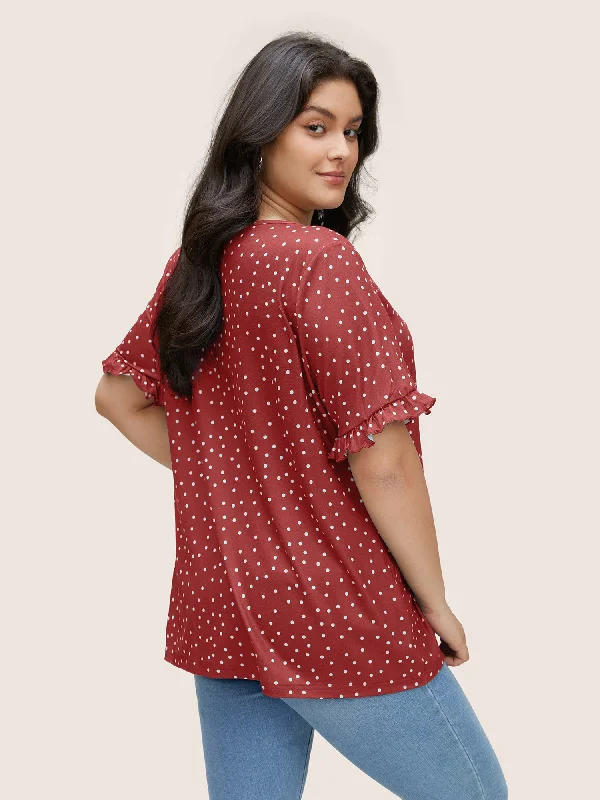 polka-dot-print-gathered-frill-trim-t-shirt