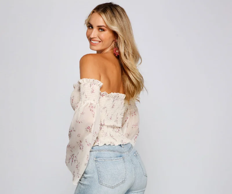 radar-on-florals-smocked-crop-top-060031306030