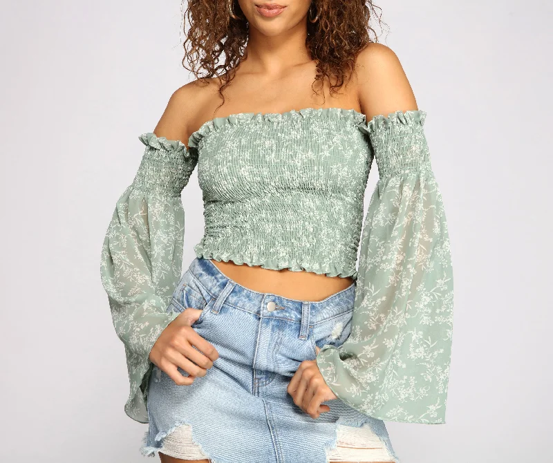 radar-on-florals-smocked-crop-top-060031306030