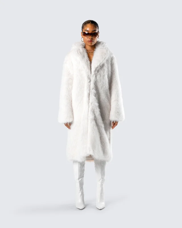 trista-ivory-faux-fur-coat